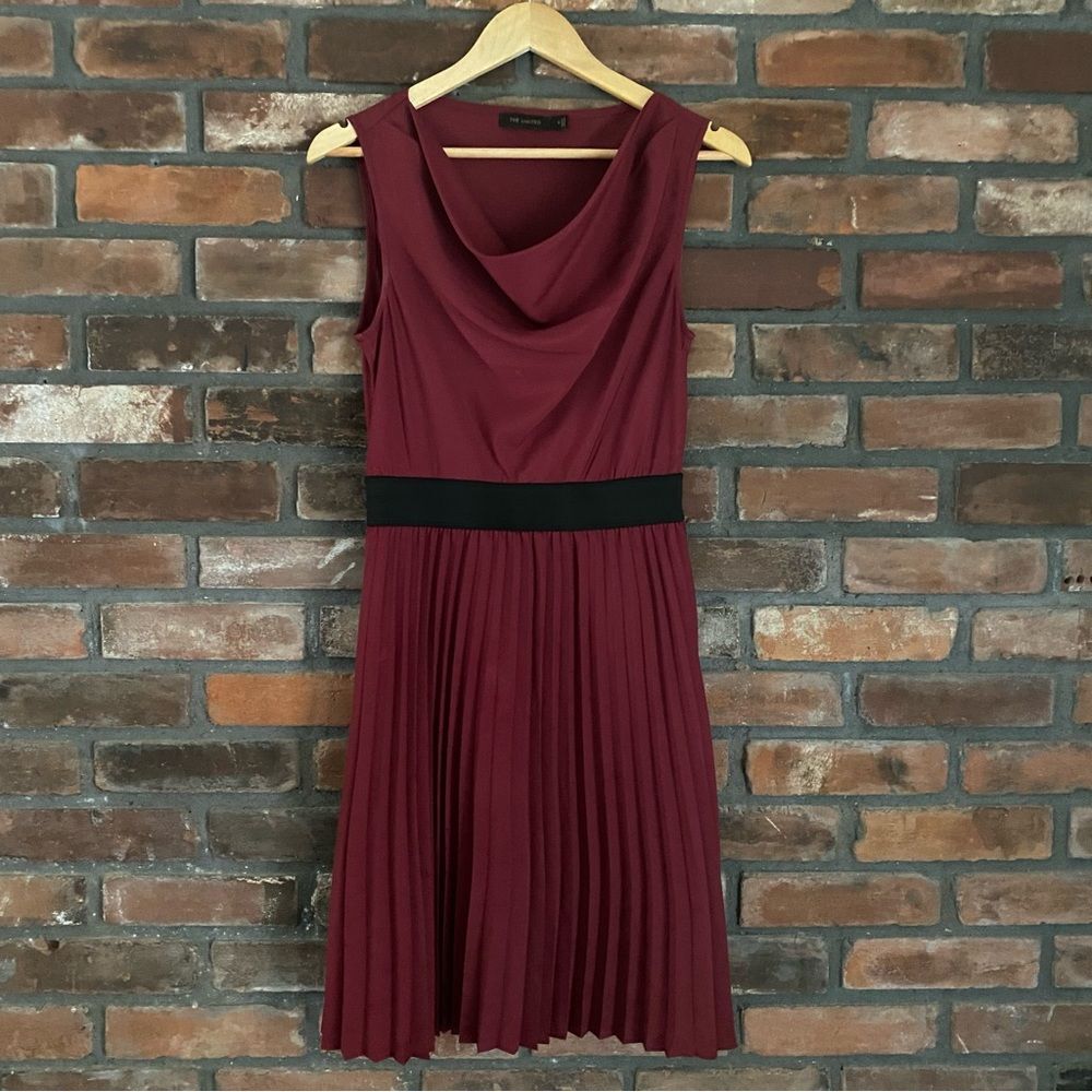 The Limited Sleeveless Maroon Dress S